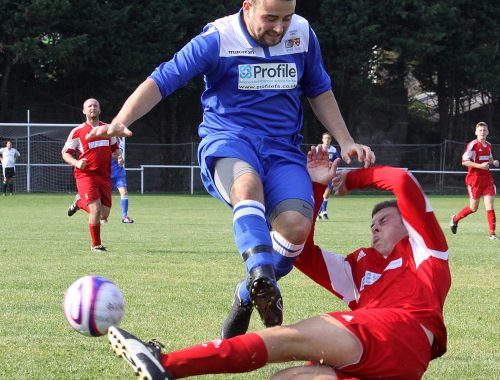 Russell Brooker Clarke Bassett Kingsteignton Athletic Newton Abbot Spurs Reserves SDFL Sport South Devon