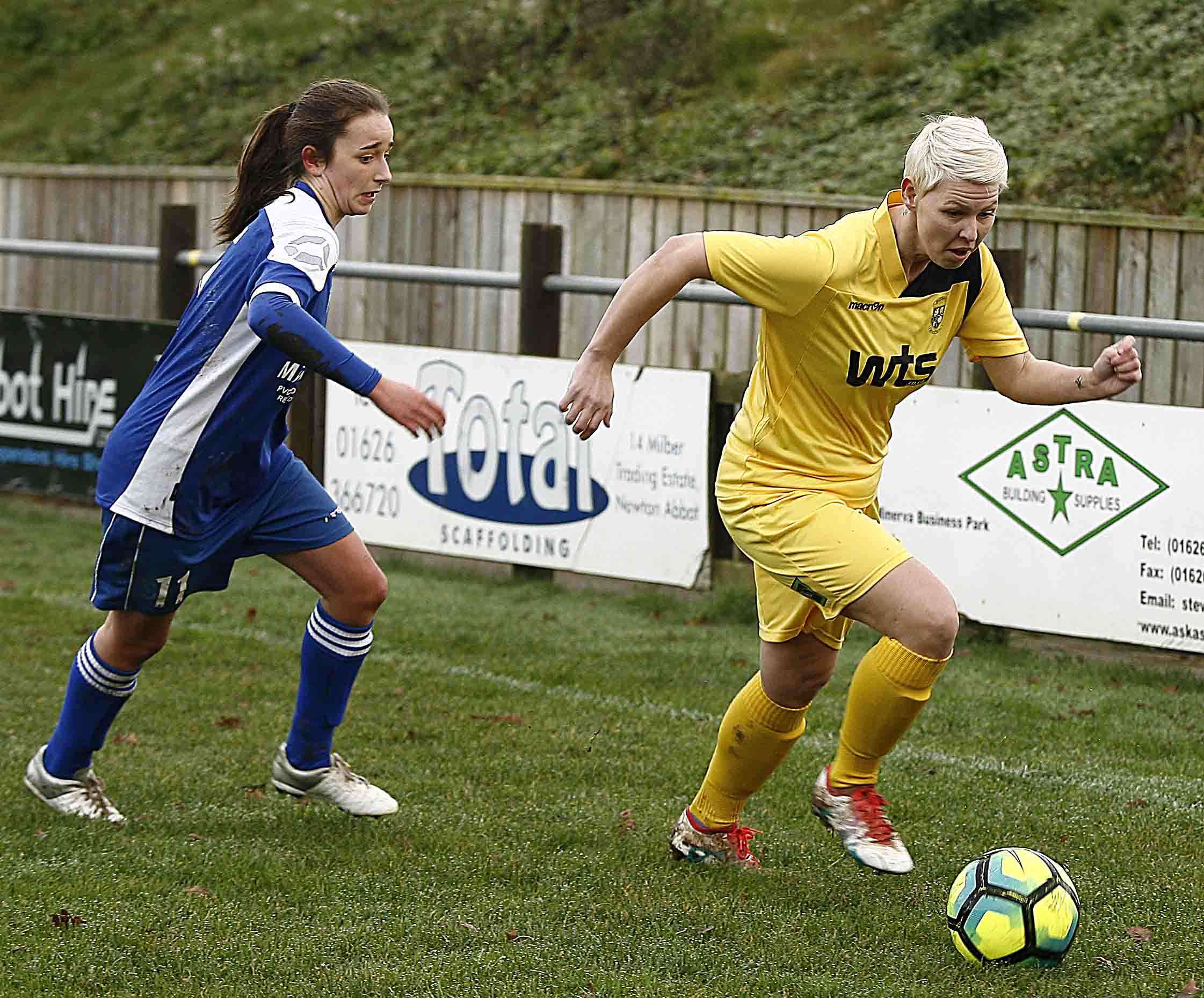 hayley chamberlain buckland athletic ladies v plympton ladies